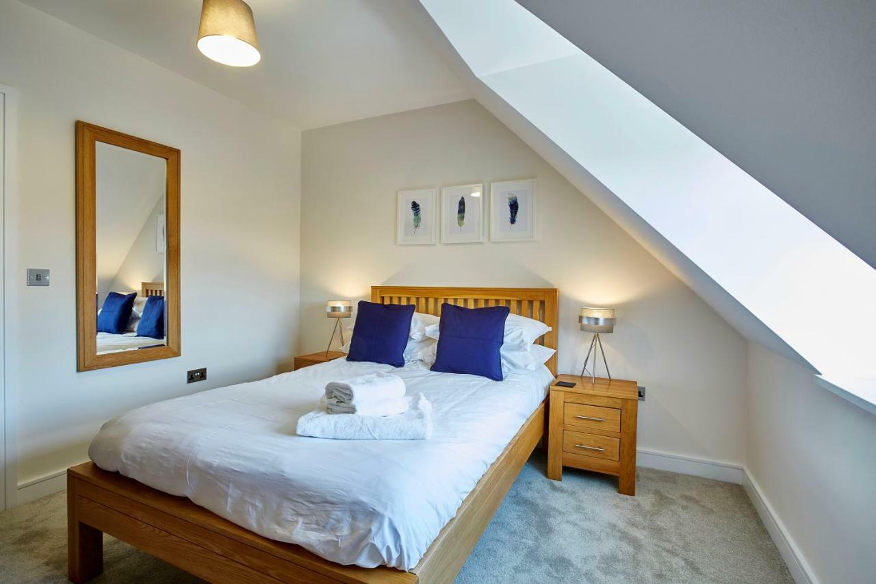 Imperial Court By Viridian Apartments Maidenhead Exterior photo