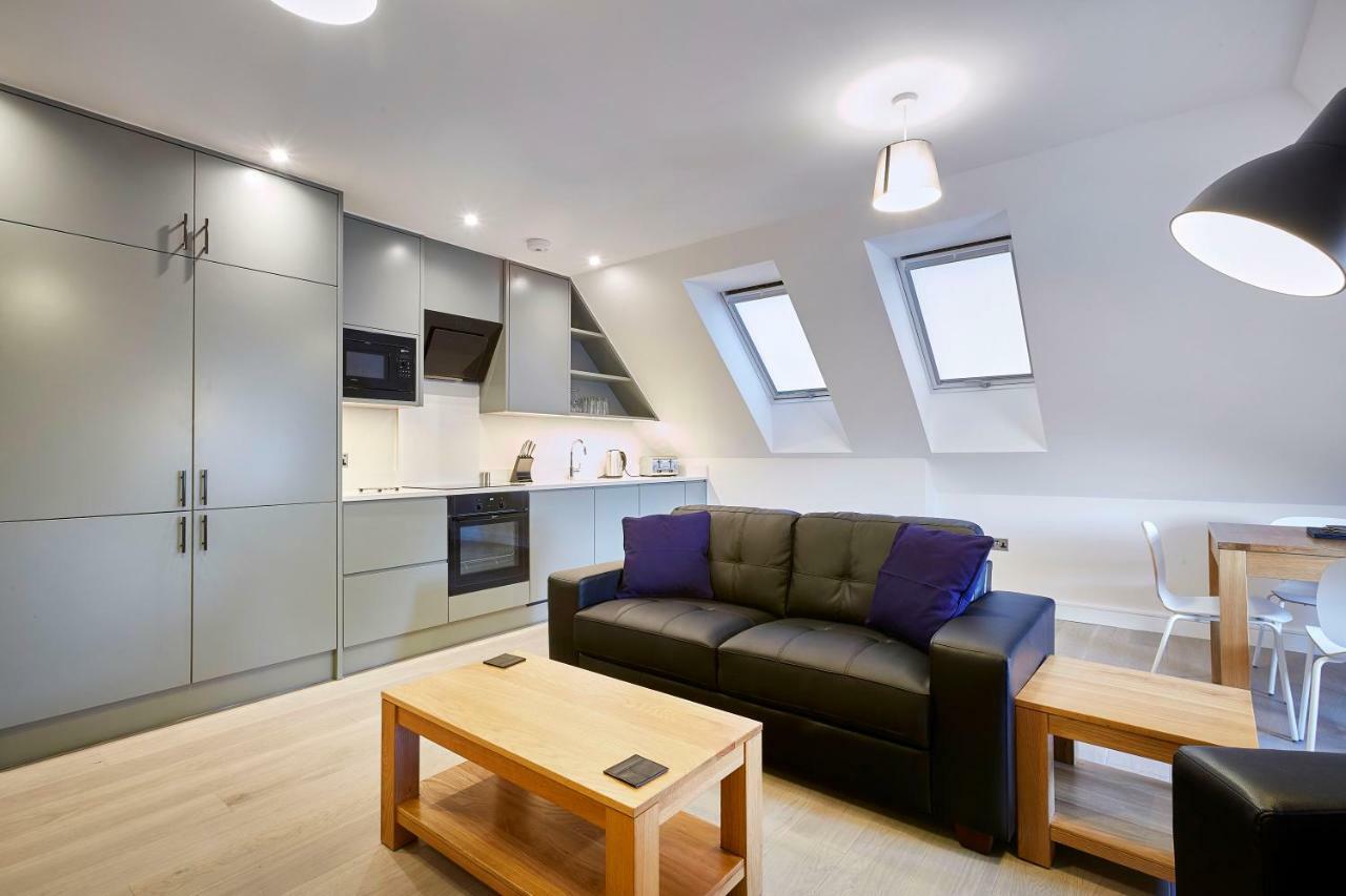 Imperial Court By Viridian Apartments Maidenhead Exterior photo